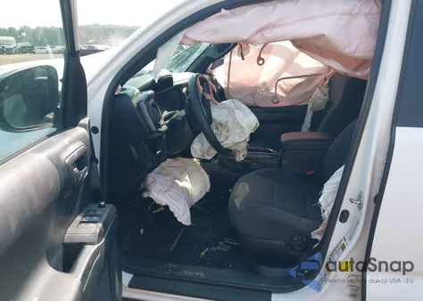 2016 Toyota Tacoma Trd Sport z USA, uszkodzony, nr VIN 3TMAZ5CN6GM006181